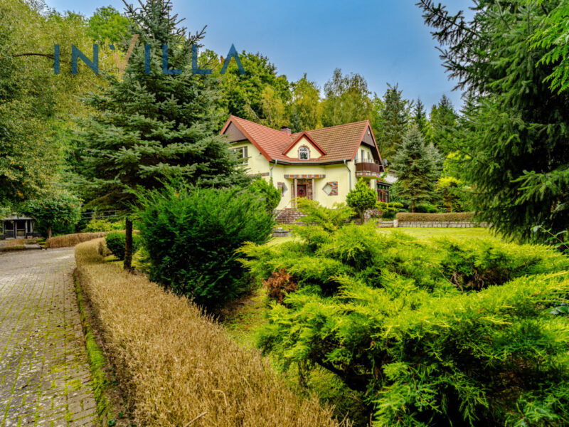 Dom w otulinie lasu z ogrodem marzeń – Dom na sprzedaż, Lubasz Sławienko, 311.17 m2, IN513199