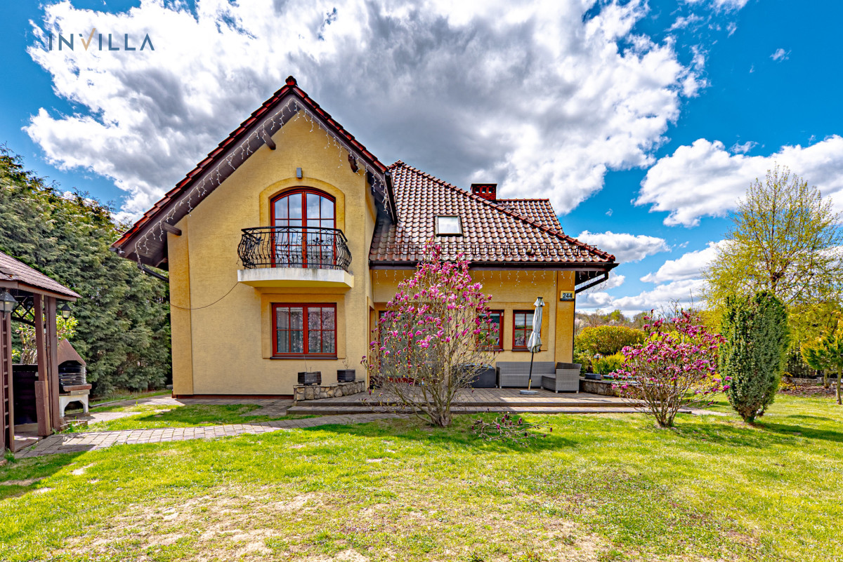 Duży ogród |&nbsp;Garaż |&nbsp;Balkony |&nbsp;Klimatyzacja – Dom na sprzedaż, Sieciechowice, 168.00 m2, IN376525