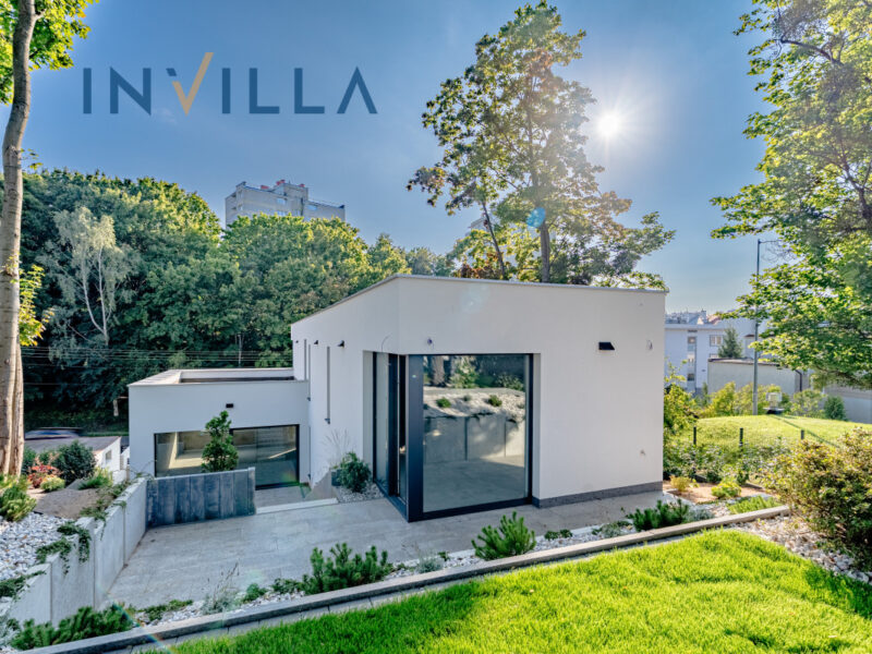 Nowoczesny dom w doskonałej lokalizacji – Dom na sprzedaż, Gdynia Redłowo, 275.16 m2, IN546003